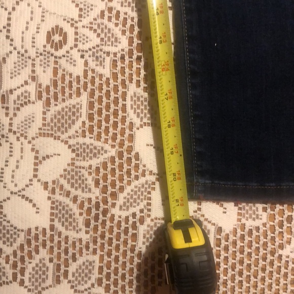 Pull on capris - Picture 6 of 6